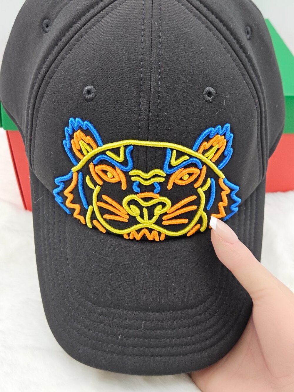 Kenzo Tiger Neoprene Universal Size Cap - Picture 11 of 11